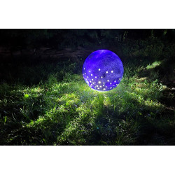 Perforowana lampa kula 70 cm do dekoracji ogrodu